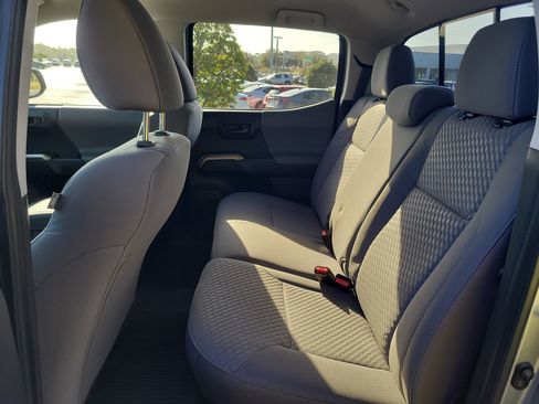 Certified 2023 Toyota Tacoma SR5 image 15