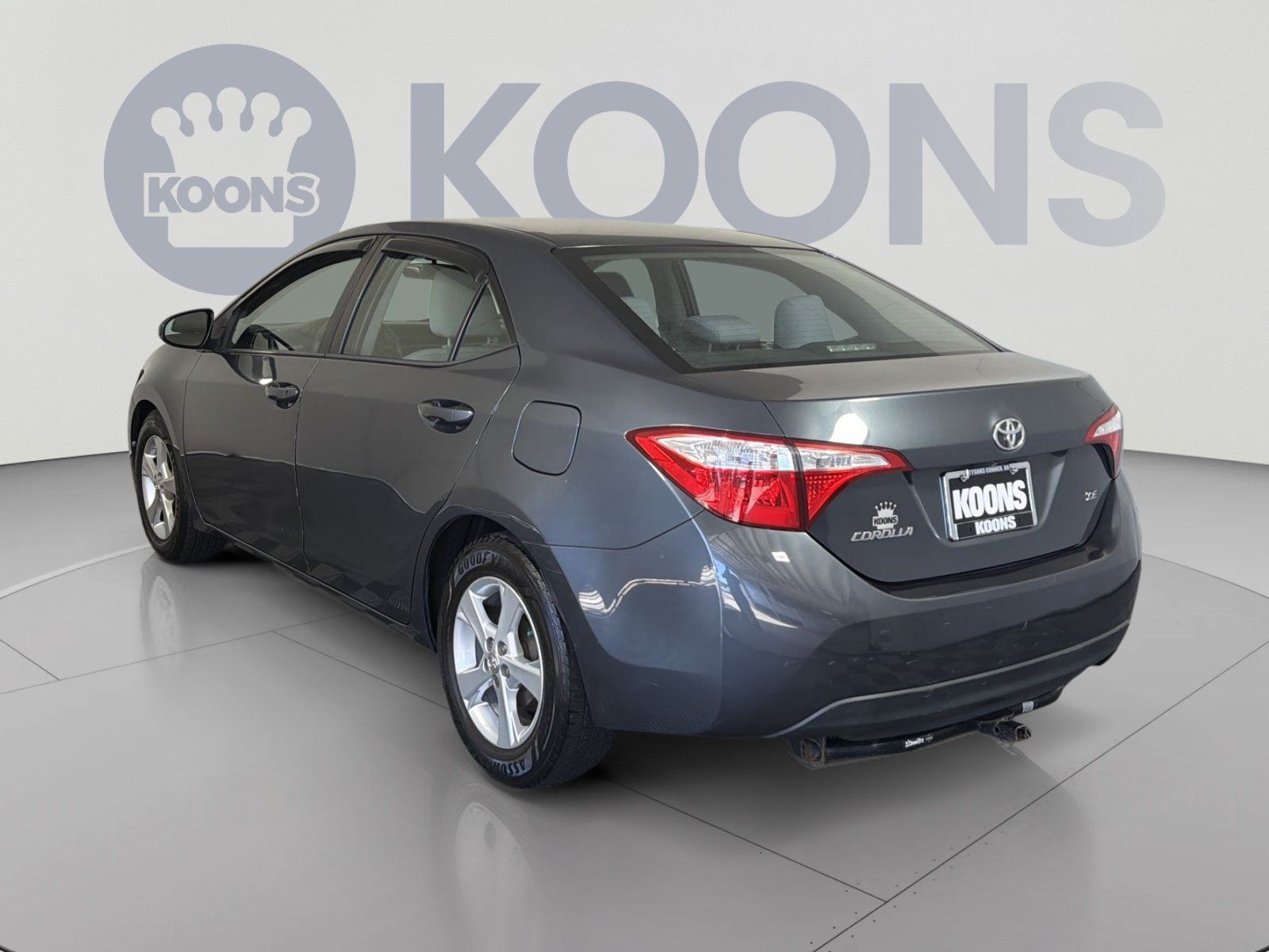 Used 2015 Toyota Corolla LE FWD image 4