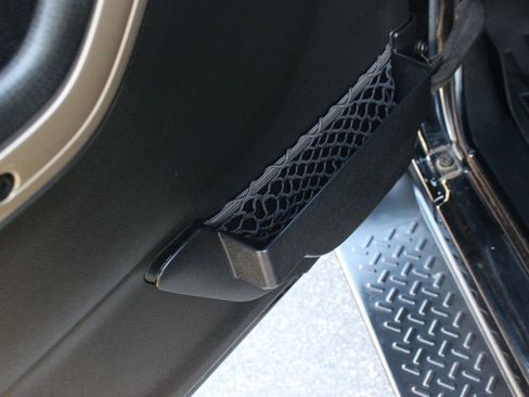 Used 2017 Jeep Wrangler 75th Anniversary image 15