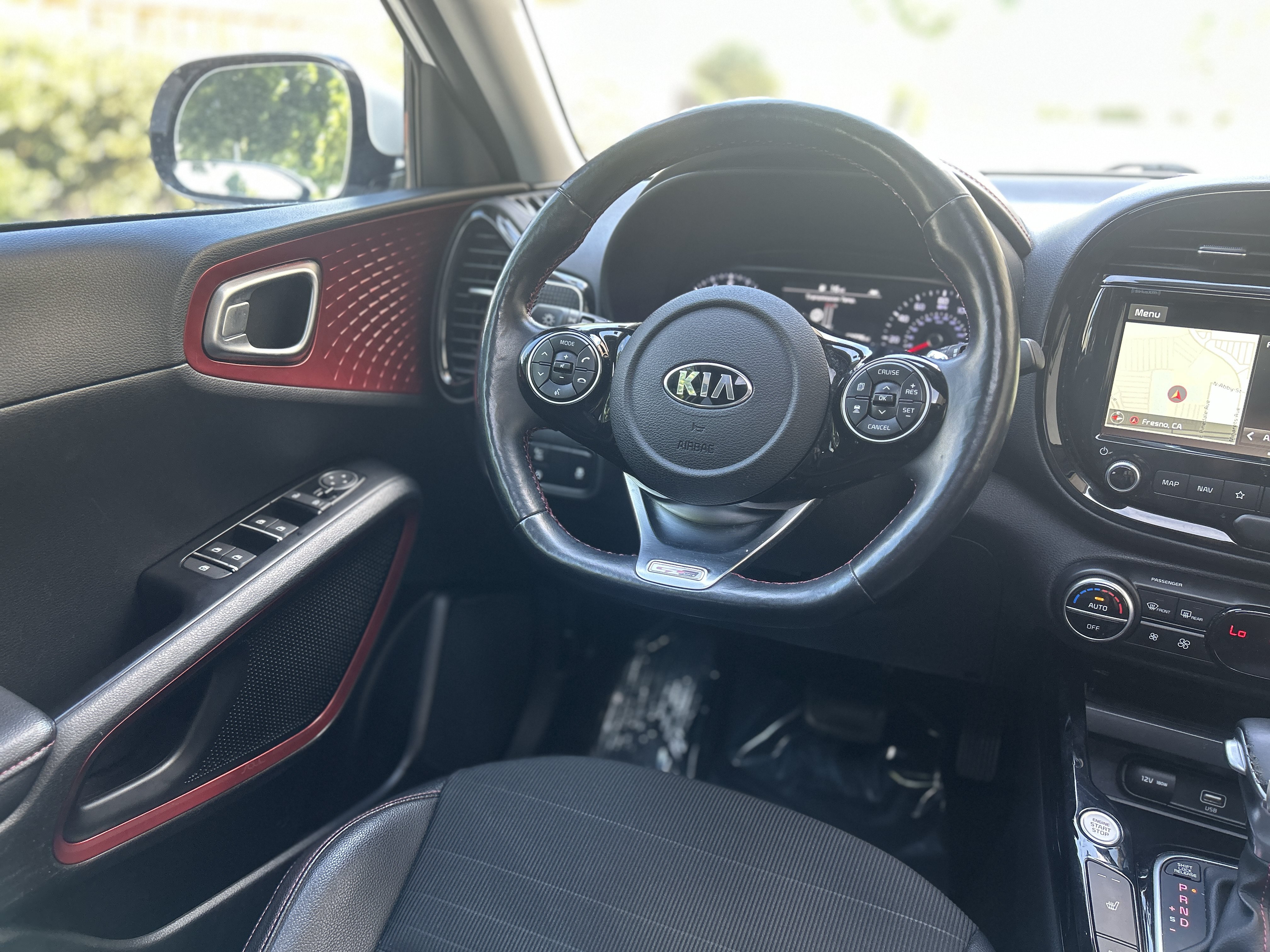 Used 2020 Kia Soul GT-Line Turbo FWD image 17
