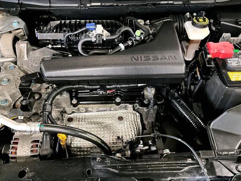 Used 2016 Nissan Rogue SL image 30