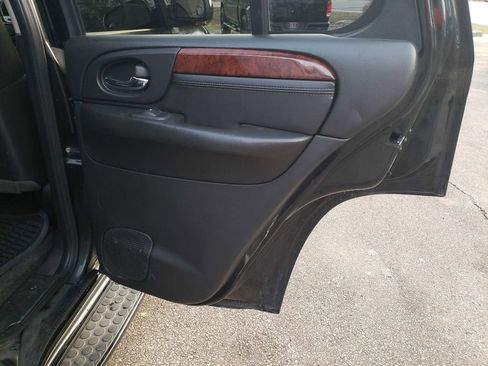 Used 2008 GMC Envoy Denali w/ Sun And 6-Disc Cd Package image 27