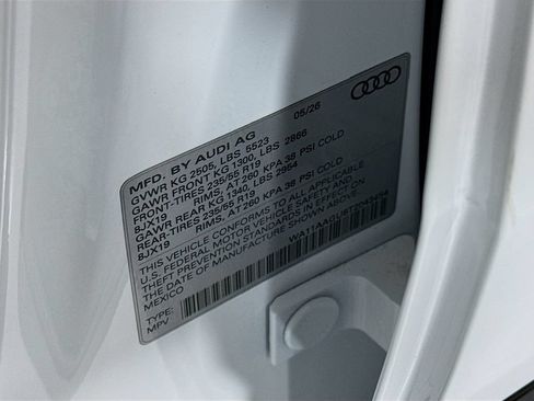 Used 2026 Audi Q5 Premium AWD/4WD image 33