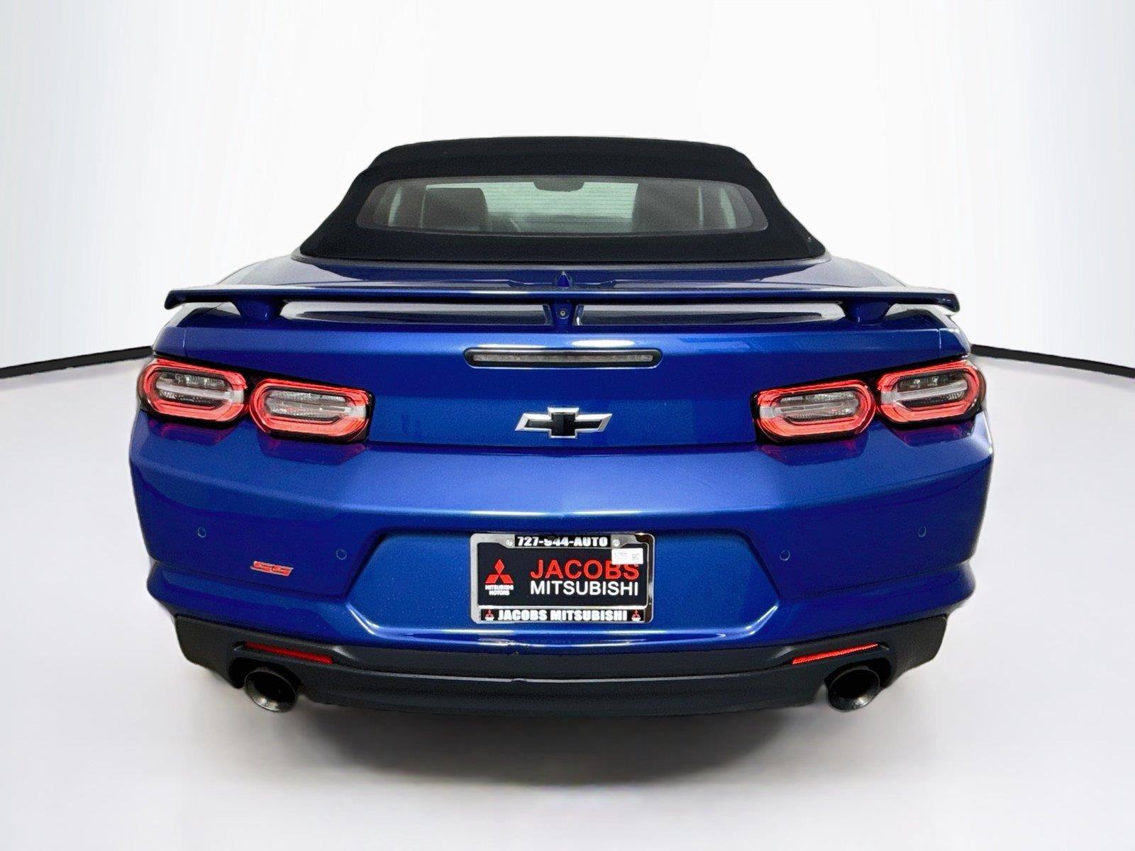 Used 2023 Chevrolet Camaro SS RWD image 4