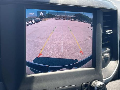 Used 2022 RAM 1500 Big Horn RWD image 17