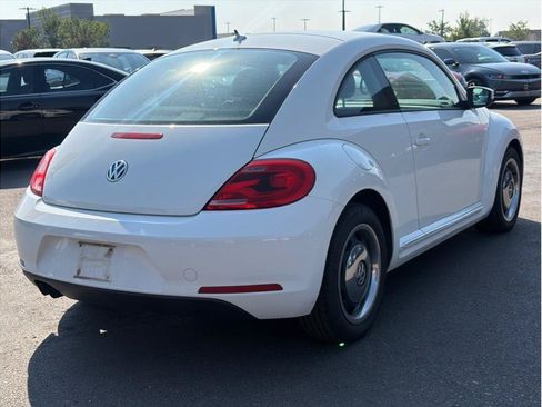 Used 2012 Volkswagen Beetle 2.5 FWD image 2