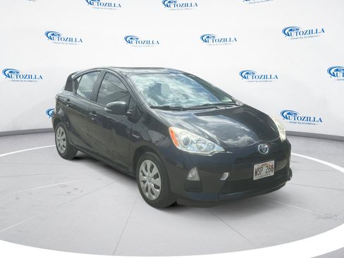 Used 2012 Toyota Prius C One FWD image 7