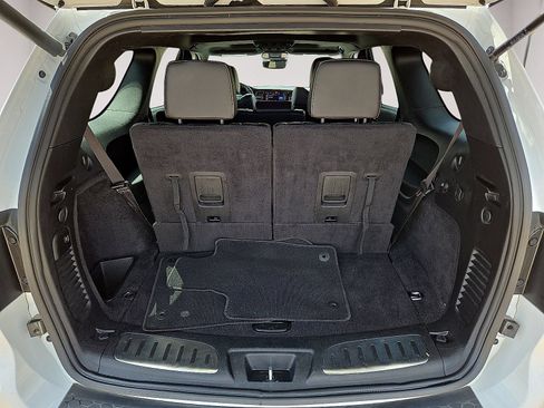 Used 2025 Dodge Durango GT AWD/4WD image 14