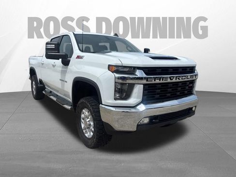 Used 2022 Chevrolet Silverado 2500 LT w/ Convenience Package AWD/4WD image 3