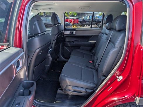 Used 2024 Hyundai Santa Fe XRT image 8