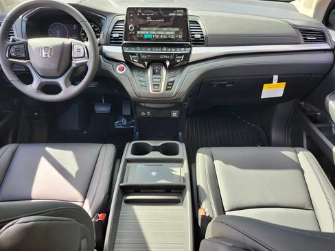 New 2026 Honda Odyssey EX-L image 11