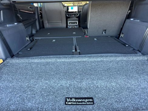 New 2026 Volkswagen Atlas SEL Premium R-Line AWD/4WD image 14