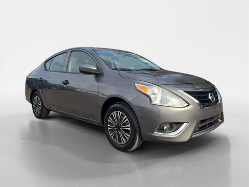 Used 2017 Nissan Versa S image 7