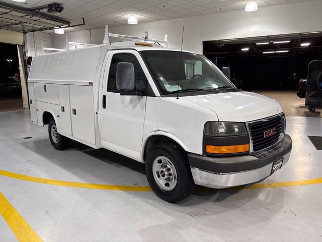 Used 2012 GMC Savana 3500 RWD image 9