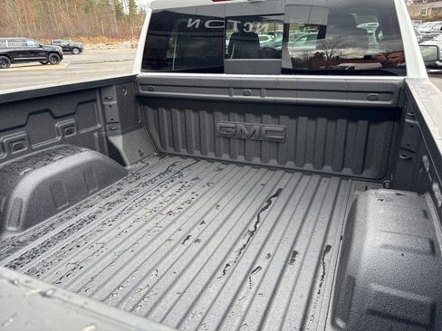 New 2026 GMC Sierra 1500 AT4 w/ AT4 Premium Package image 8