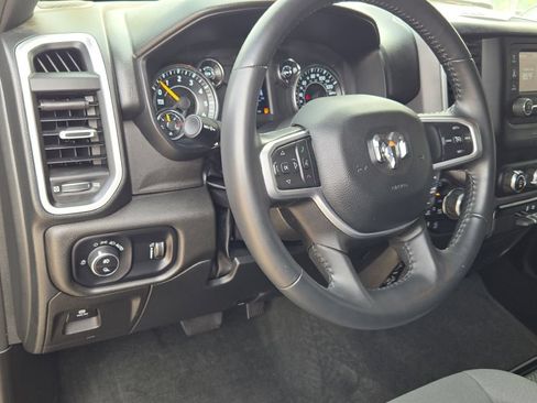 Used 2022 RAM 1500 Big Horn AWD/4WD image 23