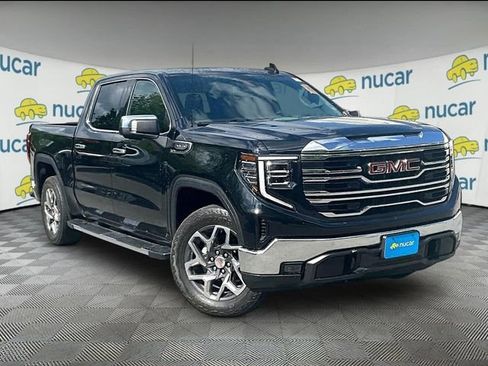 Used 2023 GMC Sierra 1500 SLT w/ SLT Premium Package AWD/4WD image 1