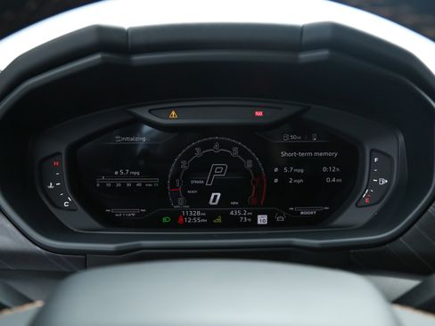 Used 2024 Lamborghini Urus S AWD/4WD image 27