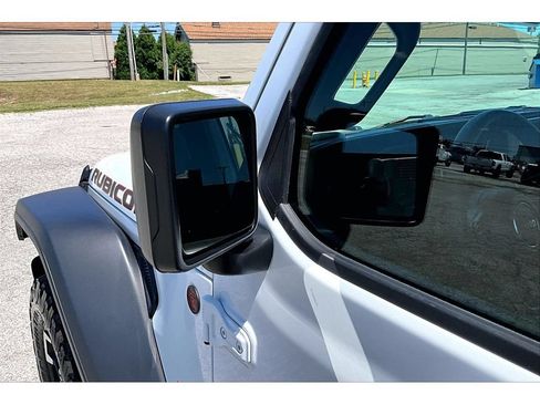 Certified 2025 Jeep Wrangler Unlimited Rubicon AWD/4WD image 33