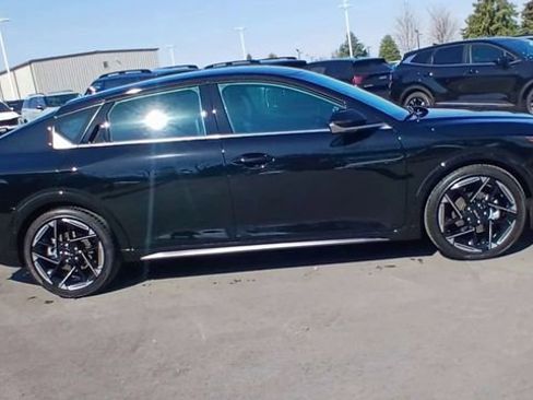 New 2026 Kia K4 GT-Line image 4