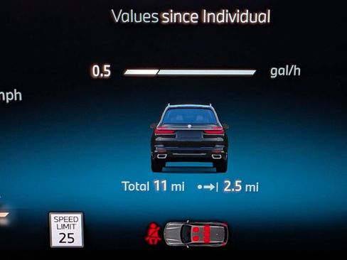 Used 2026 BMW X7 xDrive40i image 10