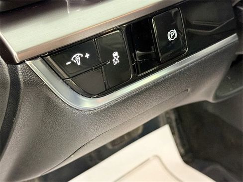 Used 2023 Kia Sportage EX image 10