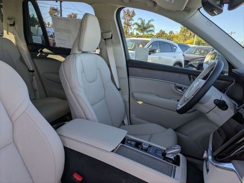 New 2026 Volvo XC90 B6 Ultra image 15