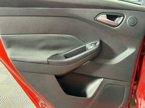 Used 2013 Ford Focus ST FWD image 24
