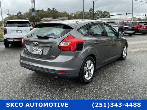 Used 2014 Ford Focus SE image 5