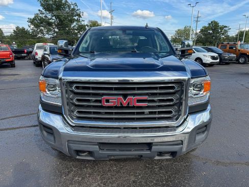 Used 2015 GMC Sierra 2500 SLE AWD/4WD image 8