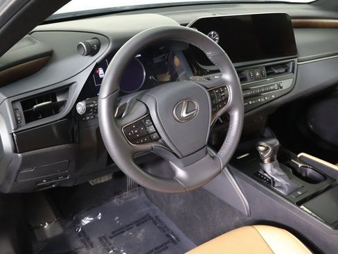 Used 2023 Lexus ES 350 w/ Premium Package image 28