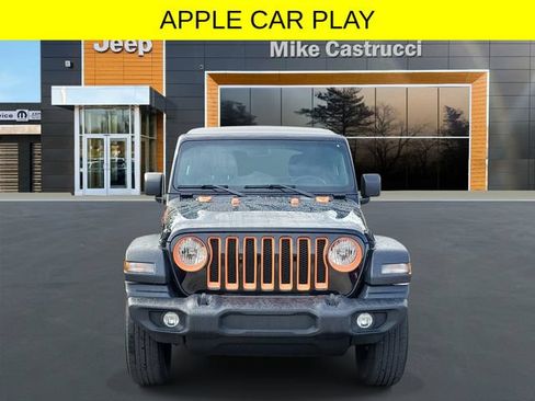 Used 2023 Jeep Wrangler Unlimited Sport AWD/4WD image 2