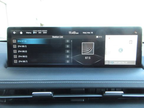 Used 2023 Genesis GV70 3.5T Sport w/ Sport Prestige Package AWD/4WD image 44