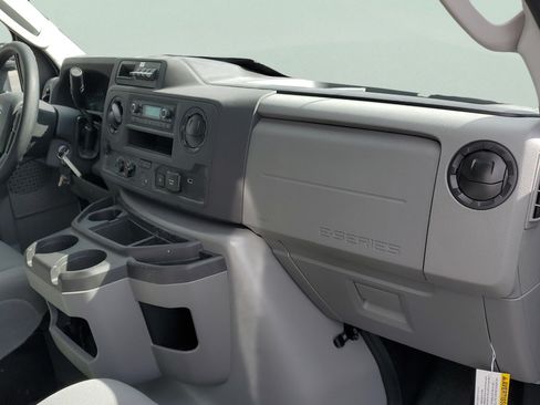New 2026 Ford E-350 and Econoline 350 Super Duty w/ Power Equipment Group RWD image 25