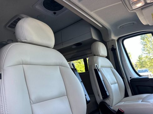 Used 2022 RAM ProMaster 1500 w/ Premium Convenience Group (B) FWD image 18