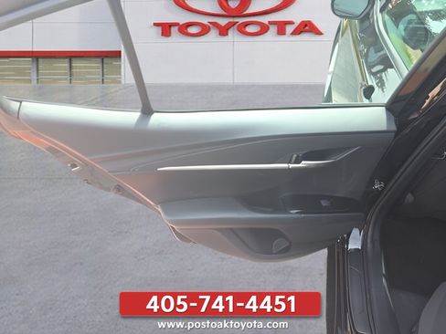 Used 2025 Toyota Camry LE FWD image 24