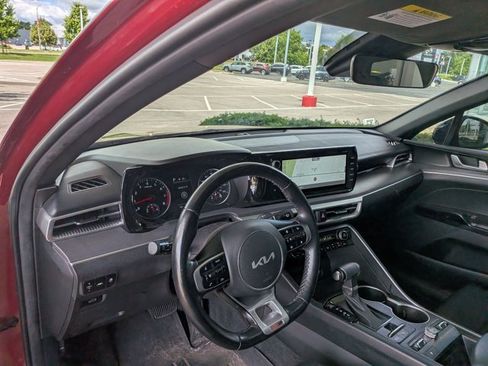 Used 2022 Kia K5 GT-Line w/ GT-Line Awd Premium Package image 9
