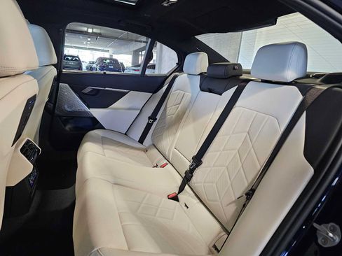 New 2026 BMW i5 M60 w/ Executive Package AWD/4WD image 26