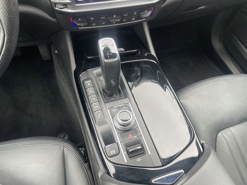 Used 2022 Maserati Levante GT image 22