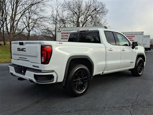 Used 2022 GMC Sierra 1500 Elevation w/ Driver Alert Package I image 9