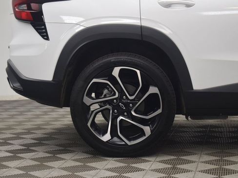 Used 2026 Chevrolet Trax RS w/ Driver Confidence Package FWD image 32