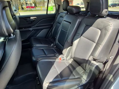 Used 2020 Lincoln Aviator Standard w/ Elements Package image 8
