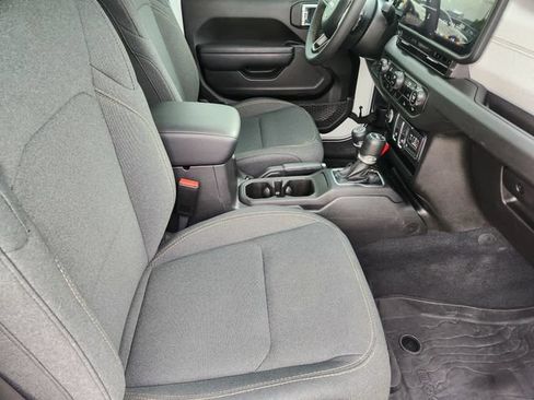 Used 2024 Jeep Wrangler Sport AWD/4WD image 14