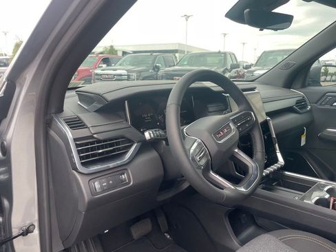 New 2026 GMC Acadia Elevation image 10