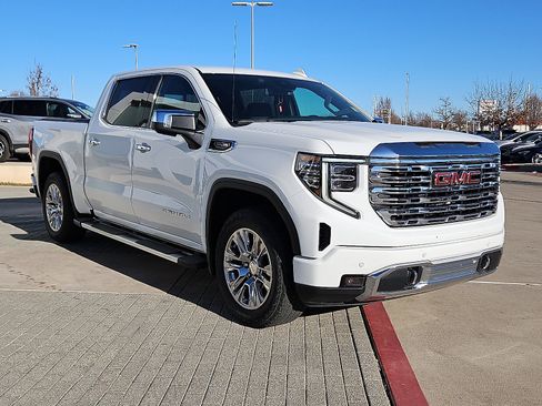 Used 2022 GMC Sierra 1500 Denali image 4