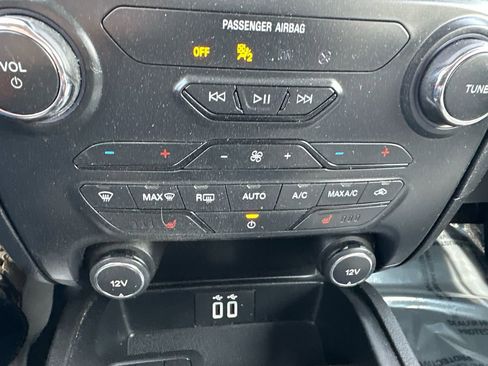 Used 2019 Ford Ranger Lariat w/ Equipment Group 501A Mid image 35