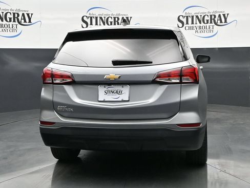 Used 2024 Chevrolet Equinox LS w/ LS Convenience Package FWD image 6