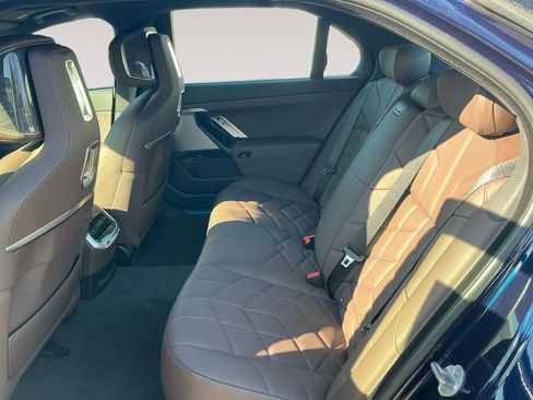 New 2026 BMW 750e xDrive w/ Premium Package AWD/4WD image 13