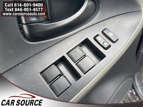 Used 2011 Toyota RAV4 4WD image 11