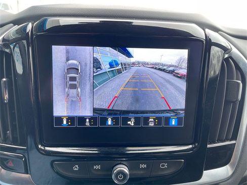 Certified 2023 Chevrolet Traverse LT w/ LT Premium Package image 14